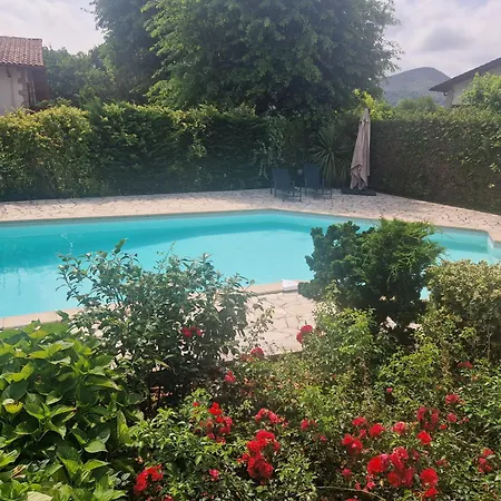 Basque Piscine Chauffee Villa Ascain