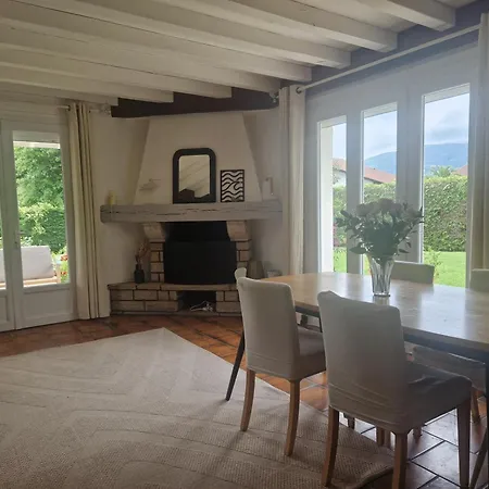 Basque Piscine Chauffee Ascain