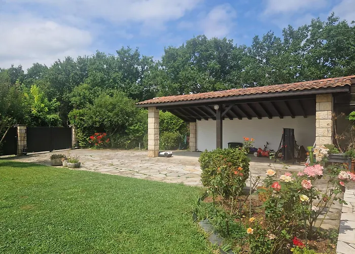 Basque Piscine Chauffee Villa Ascain