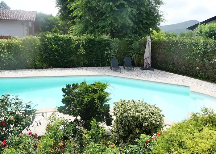 Villa Basque Piscine Chauffee Ascain