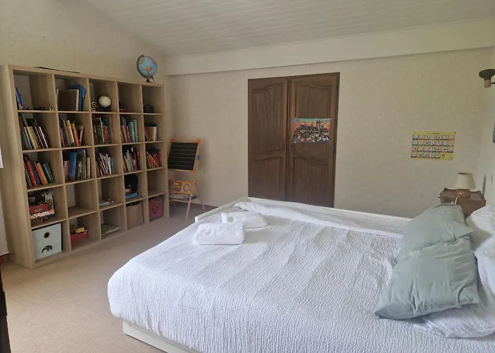 Basque Piscine Chauffee Villa