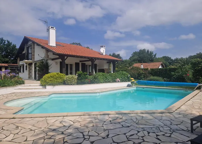 Villa Basque Piscine Chauffee *